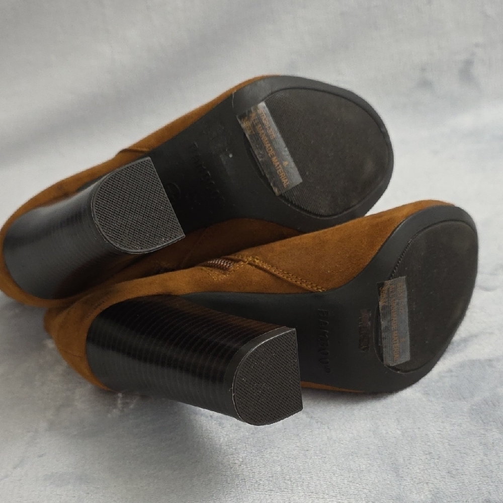 Bamboo Peep Toe Ankle Booties Womens Size 6 Brown Faux Suede Side Zip Heels - Picture 7 of 8